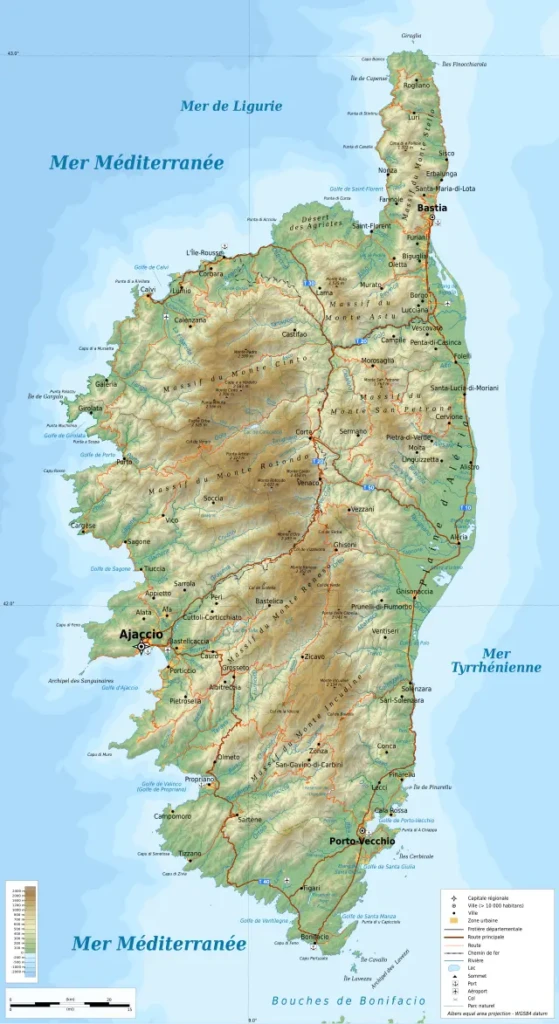 Corsica-geographic_map-fr.svg Carte géographique et physique de la Corse illustrant le relief montagneux, les principaux massifs comme le Monte Cinto, les fleuves et les villes côtières d'Ajaccio et Bastia.