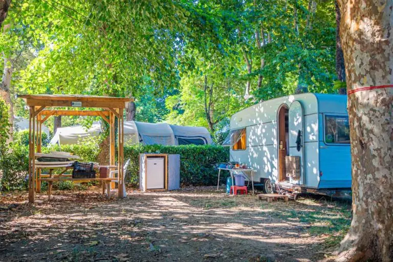 Les meilleurs campings en Corse avec piscine chauffée
