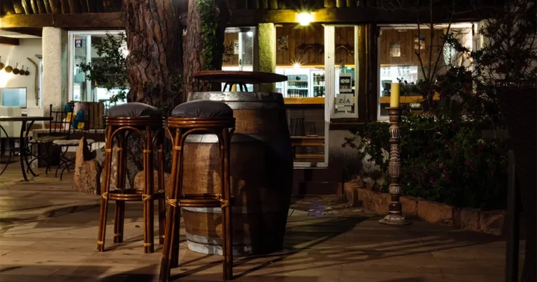Bar-Restaurant im Camping Villata in Porto-Vecchio