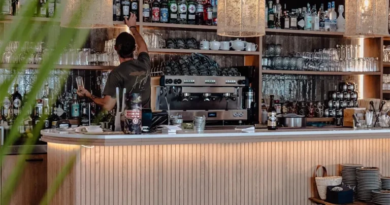 Bar Restaurant by the sea at Camping Golfo di Sogno