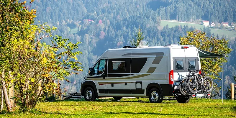 Noleggio camper/furgoni per le vostre vacanze in Corsica