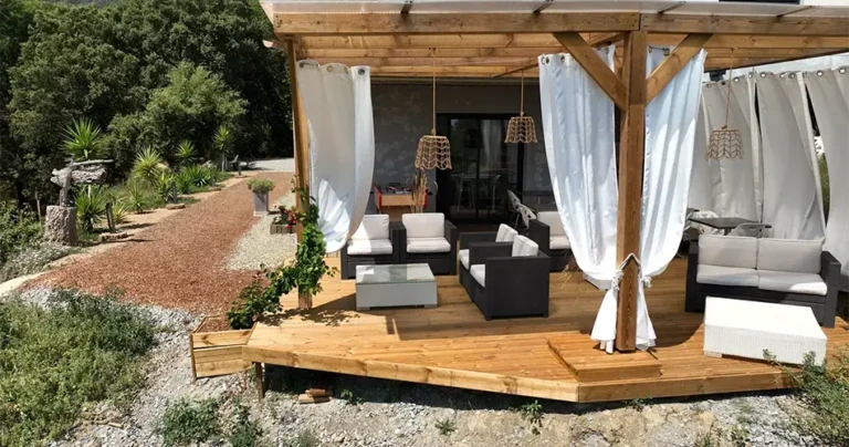 Terrasse au coeur de la nature Bulle et d'éCorse
